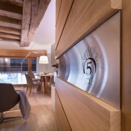 Отель Les Loges Vieille