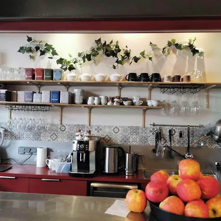 Les Loges Vieille Отель