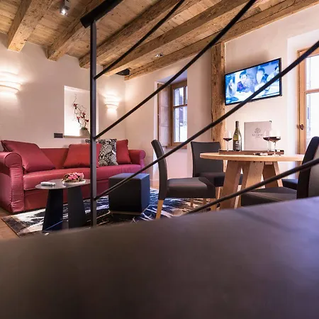 Hotel Les Loges Vieille