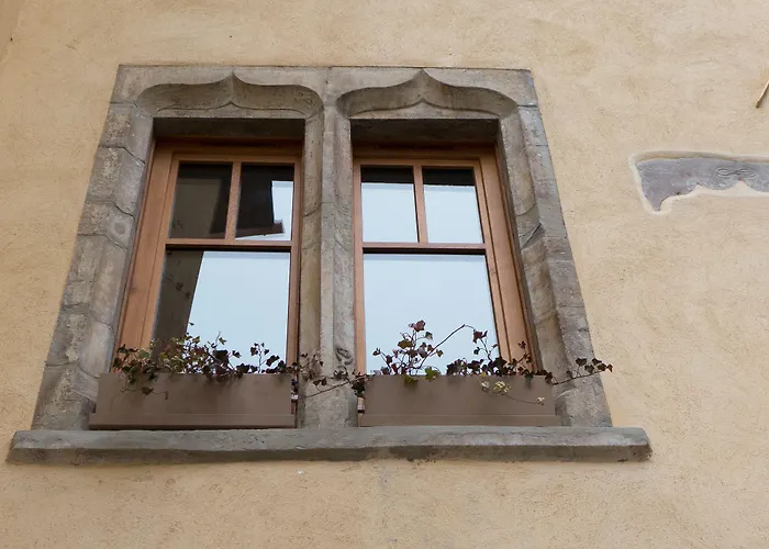 Les Loges Vieille Hotel 5*