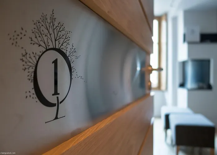 Les Loges Vieille Hotel